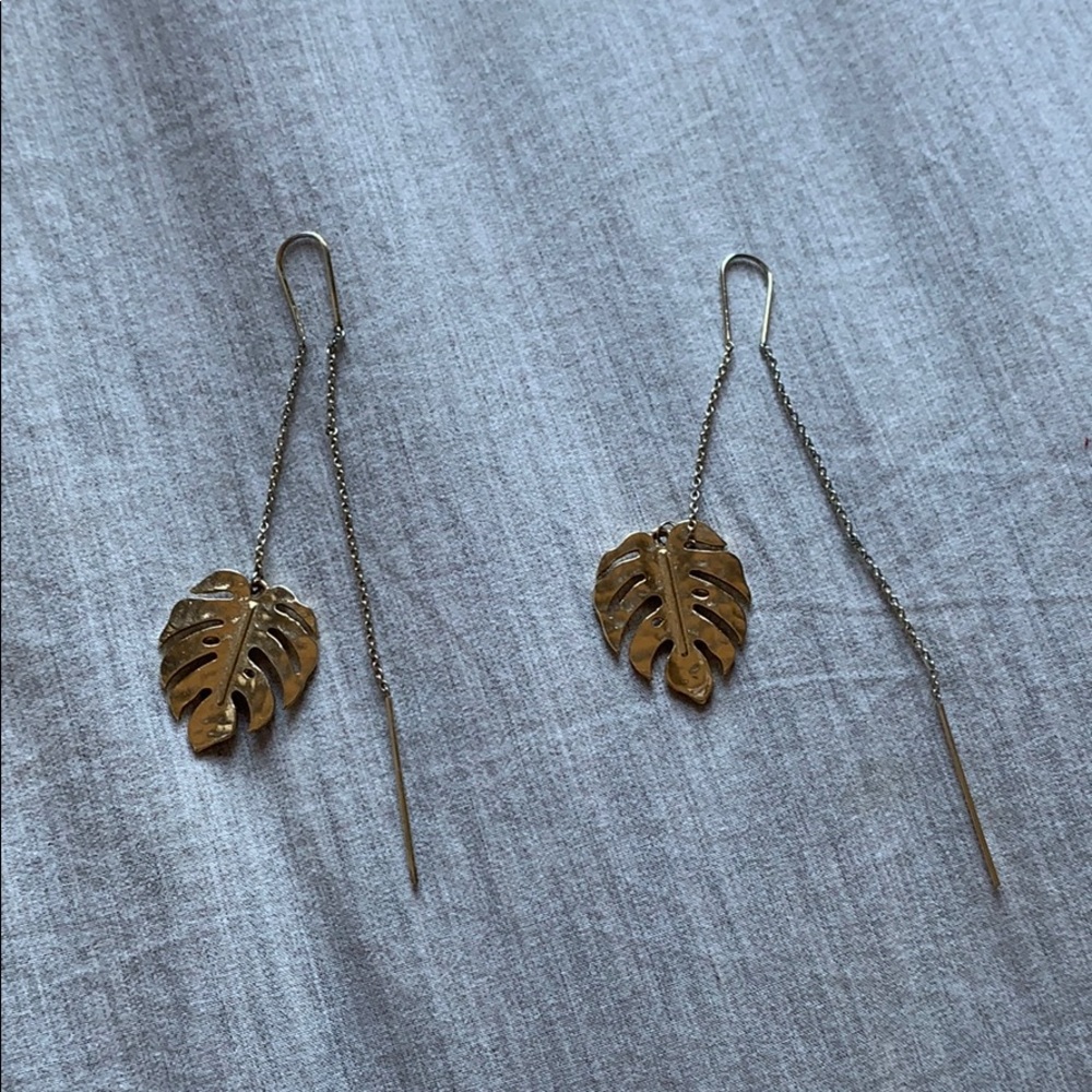 Leaf earrings